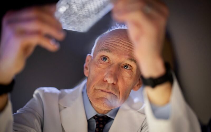 El siguiente paso de la terapia más revolucionaria contra el cáncer: que la produzca el propio paciente con una simple inyección