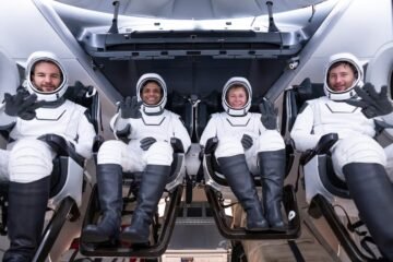 Una fuga de aire en la Estación Espacial Internacional deja en tierra a cuatro astronautas