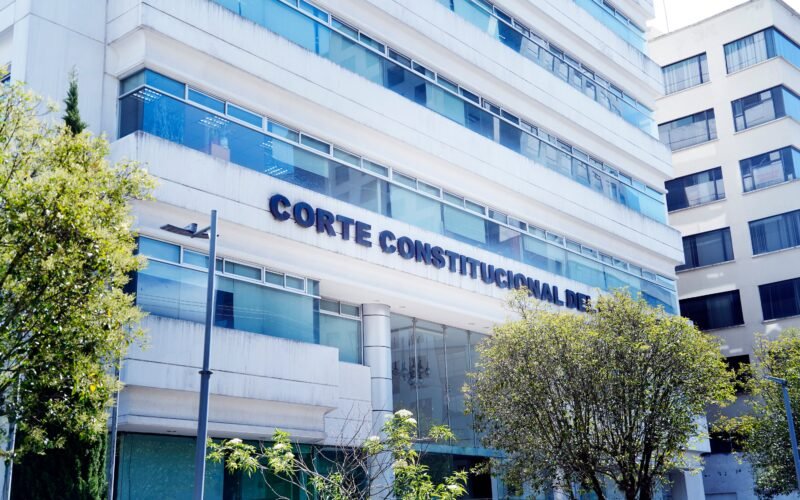 Dos demandas de inconstitucionalidad contra la Ley de Integridad Pública se presentaron en un solo día
