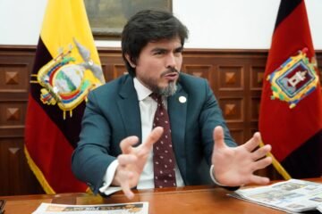 Según José de la Gasca, Alfredo Serrano le habló de “necesidades y puestos” a cambio del apoyo del PSC a ADN en la Asamblea Nacional