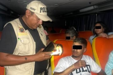 En Perú intervienen bus con 52 indocumentados de Venezuela, Colombia, Ecuador y República Dominicana