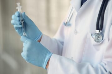 Un estudio preclínico muestra que una sola inyección al nacer protege del VIH durante años