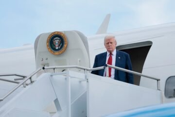 Donald Trump llama “bocazas” a Dmitri Medvédev y defiende movilizar submarinos hacia Rusia