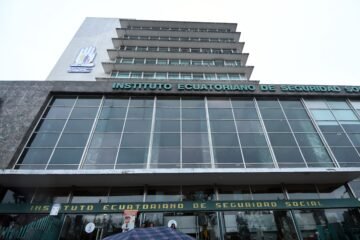 Frente Nacional por un Nuevo IESS presentará demanda contra Daniel Noboa en la Corte Constitucional