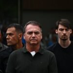 Jair Bolsonaro fue ingresado al hospital tras “sentirse mal” en su prisión domiciliaria