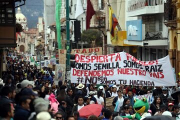 “El quinto río de Cuenca se desbordó”: Movilización en contra de la minería en Quimsacocha se vivió en la capital azuaya