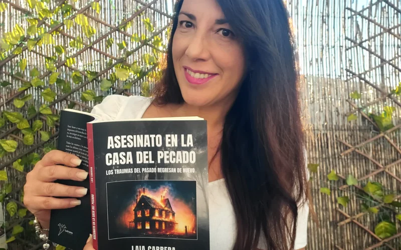 Laia Cabrera deslumbra con Asesinato en la casa del pecado