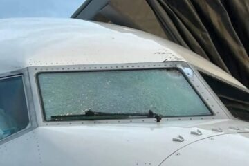 Aterrizaje de emergencia en Utah: posible impacto con globo meteorológico bajo investigación en EE. UU.