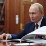 Polonia advierte que podría detener a Vladimir Putin si cruza su espacio aéreo