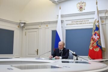 Putin dirige ejercicios nucleares tras el aplazamiento de la cumbre con Trump