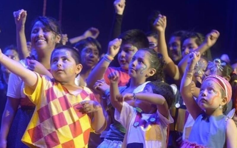 Niños y adolescentes con cáncer presentarán Los Argonautas de la Alegría en el Teatro Scala: todo lo que debes saber
