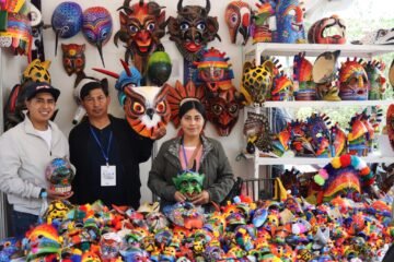 Feria de Artesanías de América del CIDAP celebra a Cuenca en sus fiestas