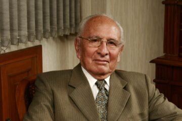 Homenaje póstumo al jurista Gil Barragán Romero, mañana en la Universidad de Guayaquil