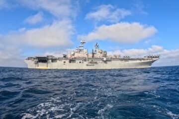 EE.UU. reduce despliegue militar en el Caribe y mueve buques al norte de Cuba, según NYT