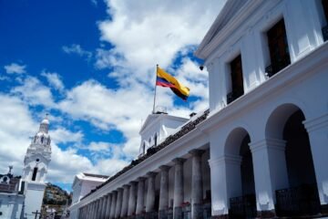 Presidencia pide a la Corte Constitucional que aclare y amplíe sentencia sobre participación privada en el sector eléctrico