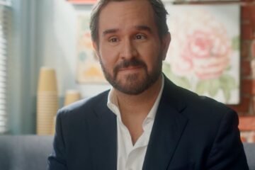 Aníbal Romero protagoniza ‘Un abogado en Nueva York’, la serie con 41 millones de vistas