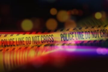 Un hombre mata a su madre y oculta el cuerpo en el bosque para cobrar su pensión