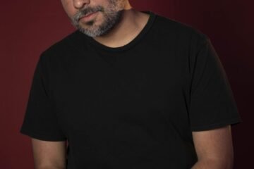 “Para qué pensar en ti”: Luis Ernesto Pazmiño convierte el proceso de olvidar en una balada profunda