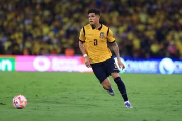 Hincapié genera preocupación en la Tri previo al duelo ante Países Bajos