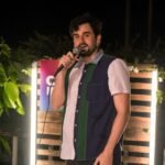 Ricardo Andrade Malo, el ecuatoriano que conecta con su audiencia en Europa desde el humor