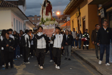 Unidad Educativa Dominicana “San Luis Beltrán” celebra 60 años con desfile