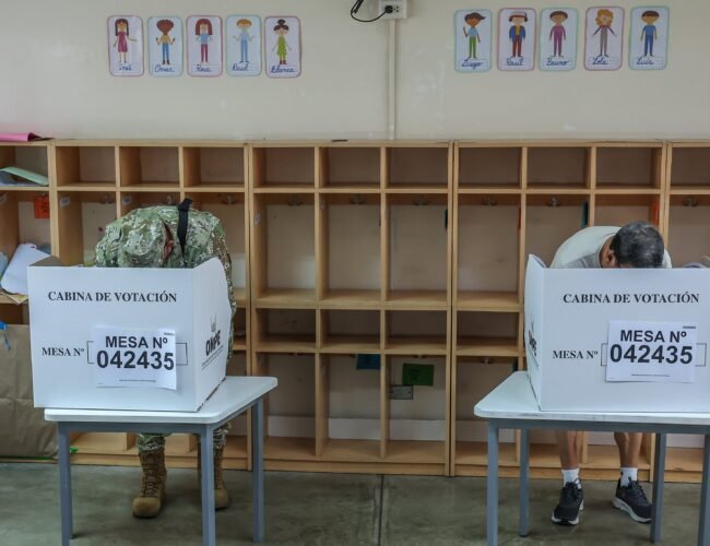 ¿A qué hora se conocerán los resultados de segunda vuelta en Perú?