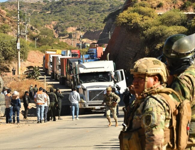 Bolivia amaneció sin bloqueos de vías tras 53 días de protestas