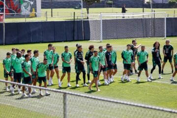 México decreta teletrabajo por el partido decisivo ante Ecuador