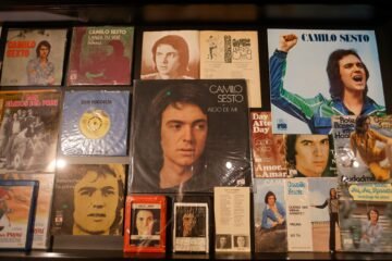 Abren museo dedicado a Camilo Sesto con recuerdos de su carrera y vida personal en España
