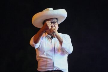 “Es el momento de la defensa del voto”, Roberto Sánchez reacciona a resultados de conteo rápido en Perú