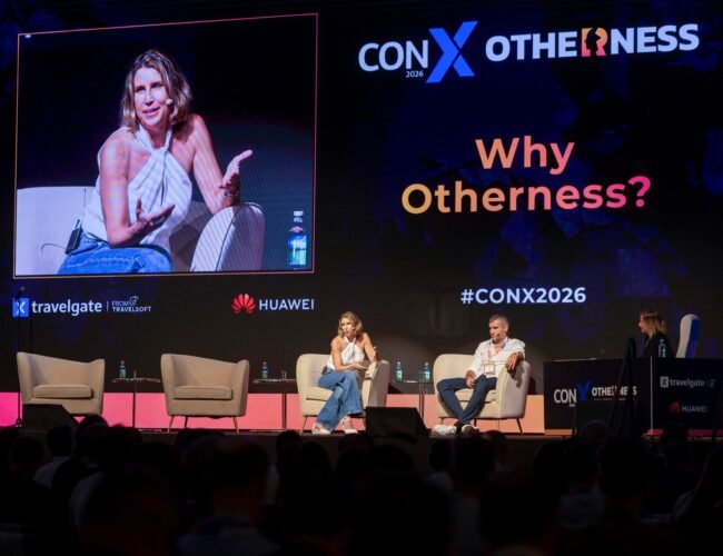 El equilibrio entre humanidad e IA marca el futuro del turismo para las voces de ConX