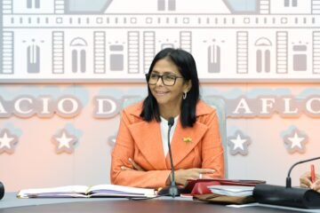 Vence el mandato interino de Delcy Rodríguez en Venezuela y crece la presión para convocar elecciones