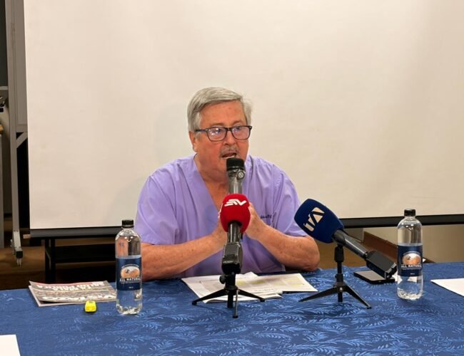 Roberto Gilbert retiró su precandidatura a la reelección en el Consejo de Participación Ciudadana