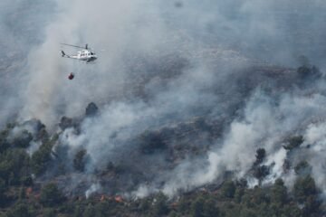 Incendios forestales en el centro de España queman 77.000 hectáreas: empieza a contenerse el fuego