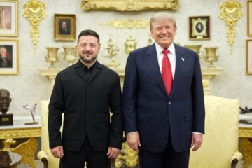 Donald Trump y Volodimir Zelenski dialogan sobre la fabricación en Ucrania de sistema de misiles Patriot