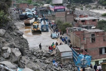 Perú declara emergencia en casi 800 municipios por El Niño