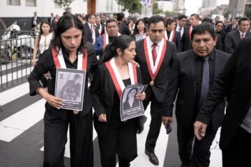 Parlamentarios de izquierda abandonaron el Congreso antes de discurso presidencial de Keiko Fujimori