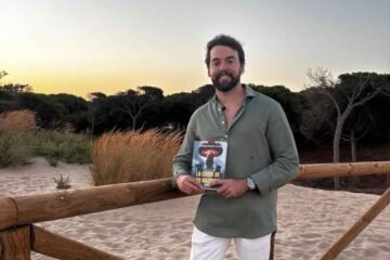 GONZALO MARTÍNEZ-BONÉ CABELLO DE LOS COBOS EXPONE LOS RIESGOS GEOPOLÍTICOS GLOBALES EN SU NOVELA ‘LA CAÍDA DE LAS NACIONES’