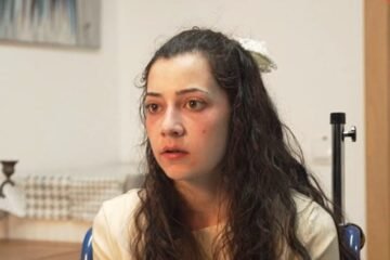 Un diario convertido en testamento criminal: las escalofriantes páginas manuscritas que dejó una joven parapléjica antes de morir en Barcelona