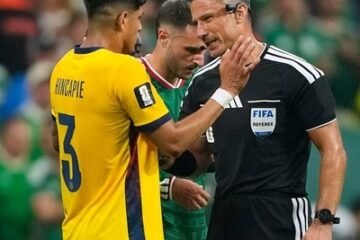 Rompió en llanto: El árbitro que echó a Hincapié en el Ecuador-México dirigirá la final del Mundial