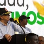 El líder de transición del nuevo Gobierno colombiano reitera que Gustavo Petro “debe ser juzgado”