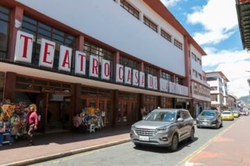 Casa de la Cultura repara el escenario del teatro y busca fondos para su remodelación integral