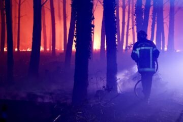 100 millones de euros en ayudas y exoneraciones para afectados por megaincendios en Francia