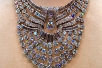 Roban en Viena un histórico collar de diamantes de más de $4 millones y buscan a dos sospechosos