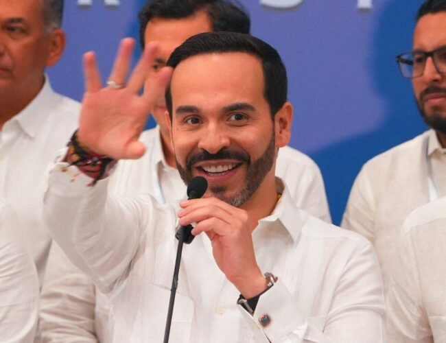 Confirman primeras reuniones que tendrá Abelardo de la Espriella como presidente