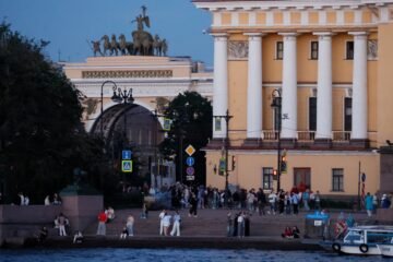 La solución de pago más rápida para entrar a Rusia: el nuevo método que recarga hasta 600.000 rublos en el móvil sin pisar un banco