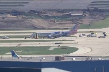 Dos neumáticos de un avión de American Airlines explotan durante el aterrizaje en Chicago