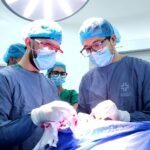 La técnica que derrota al cáncer de uña en una sola intervención: el procedimiento para eliminar tumores sin perder la funcionalidad del dedo