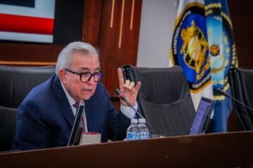 Gobernador mexicano acusado de nexos con el narco por EE. UU. se aparta del cargo