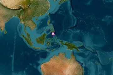 Activan alerta de tsunami tras el terremoto de 7,7  en Indonesia
